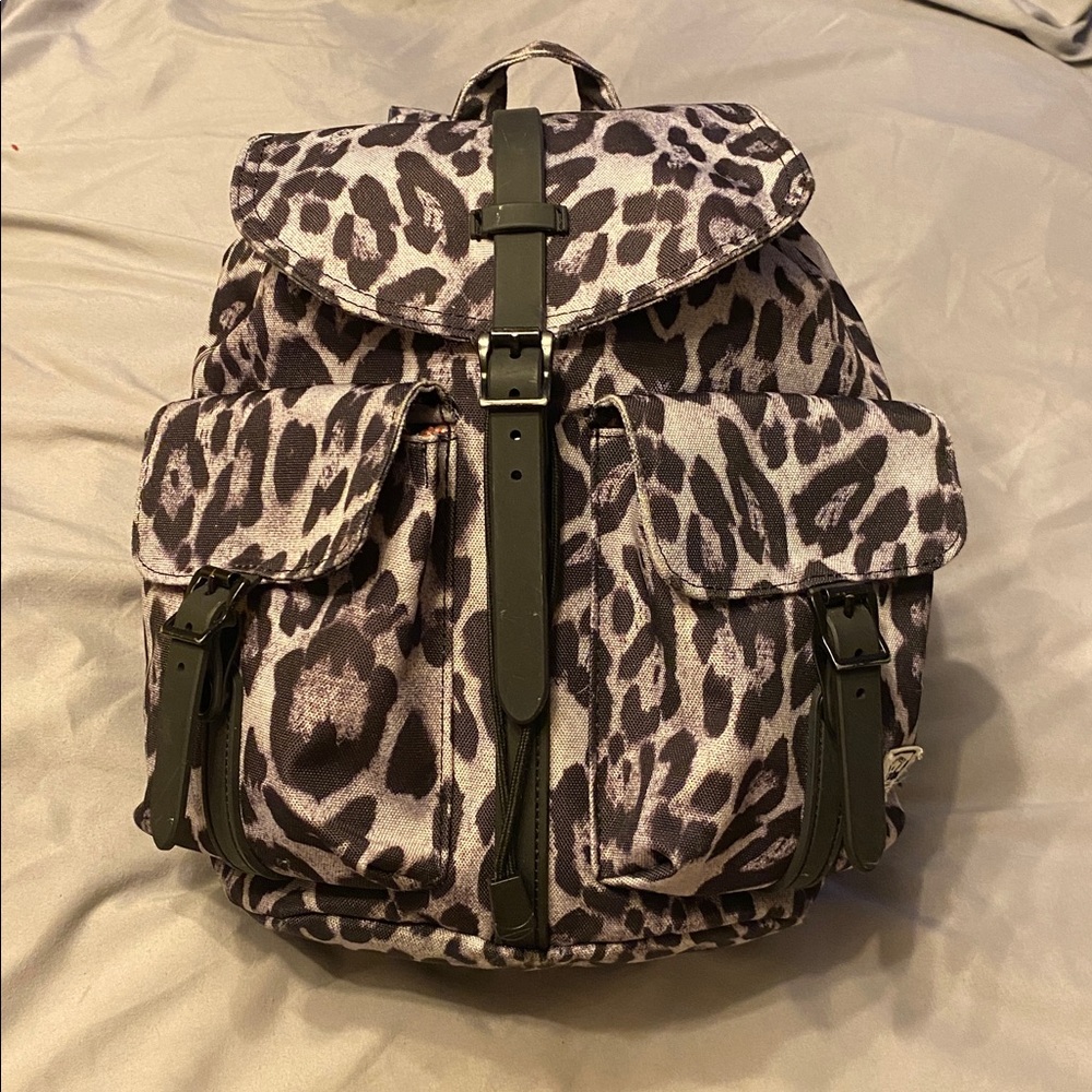 Herschel Dawson Small Backpack Black & Gray Leopard Print EUC